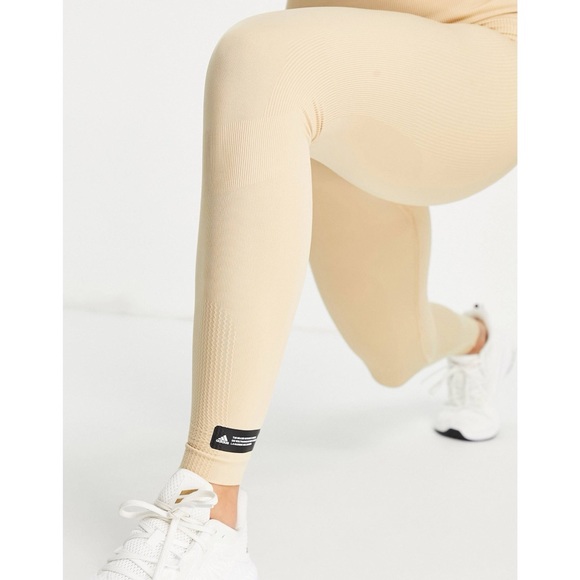 Adidas Formotion Training Sculpt Seamlessly Hazy Beige Tights, Plus Size 4X NWT - Picture 5 of 13